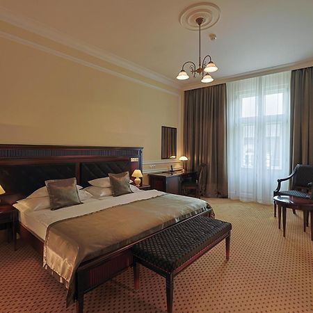 Luxury Spa Hotel Olympic Palace Karlovy Vary Eksteriør bilde